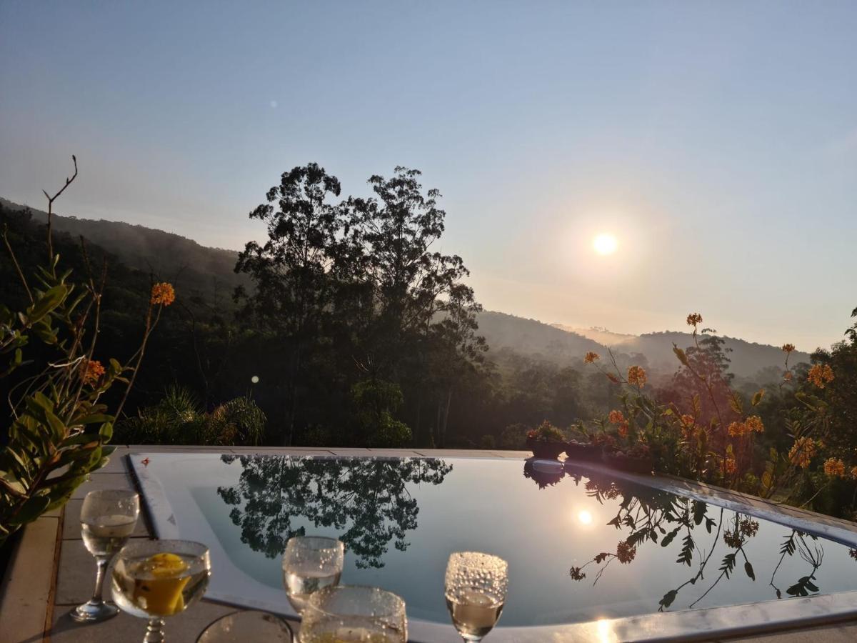 Mackenzies Accommodation อีสต์ลอนดอน ภายนอก รูปภาพ