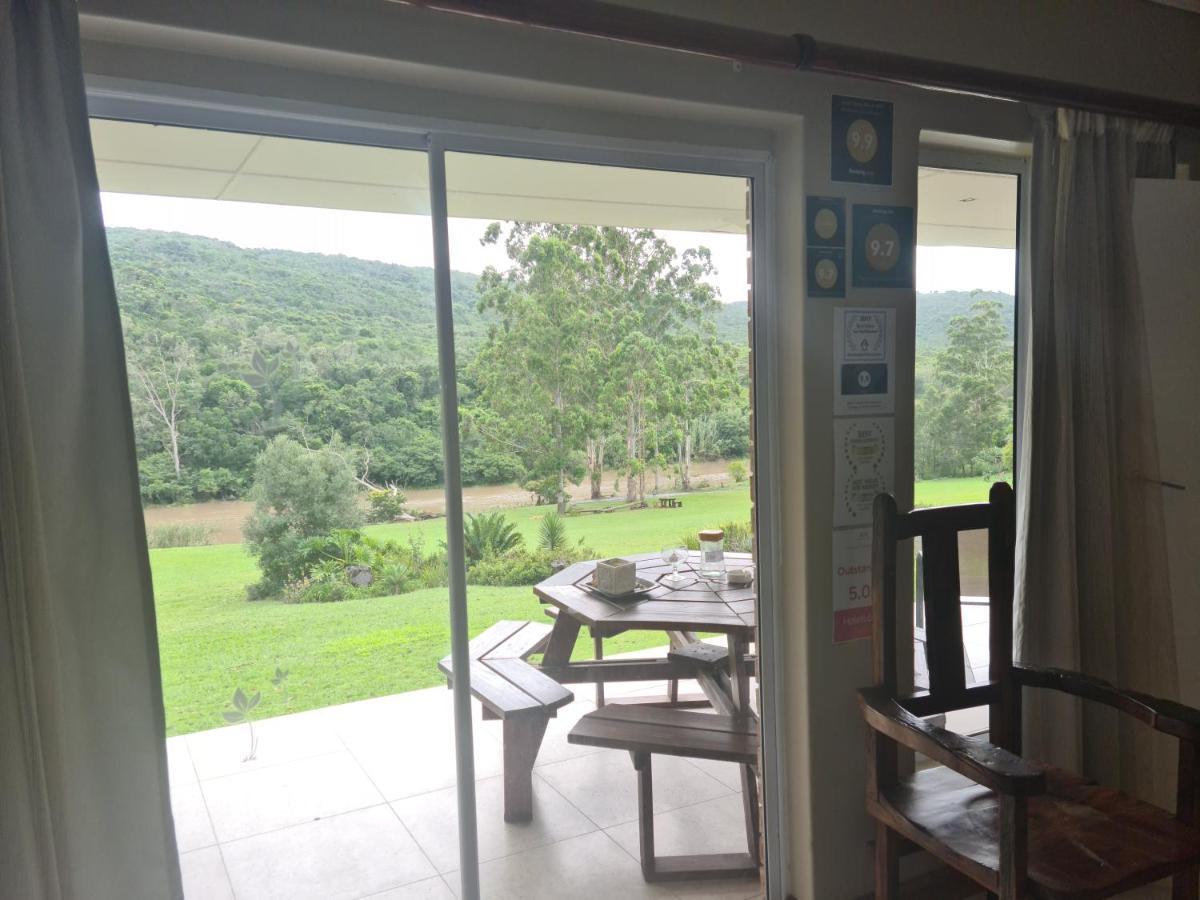 Mackenzies Accommodation อีสต์ลอนดอน ภายนอก รูปภาพ