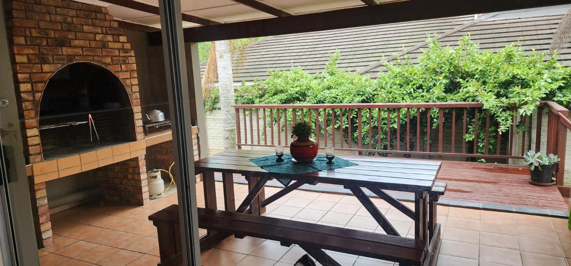 Mackenzies Accommodation อีสต์ลอนดอน ภายนอก รูปภาพ