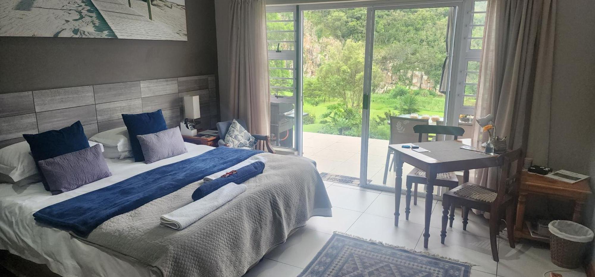 Mackenzies Accommodation อีสต์ลอนดอน ภายนอก รูปภาพ