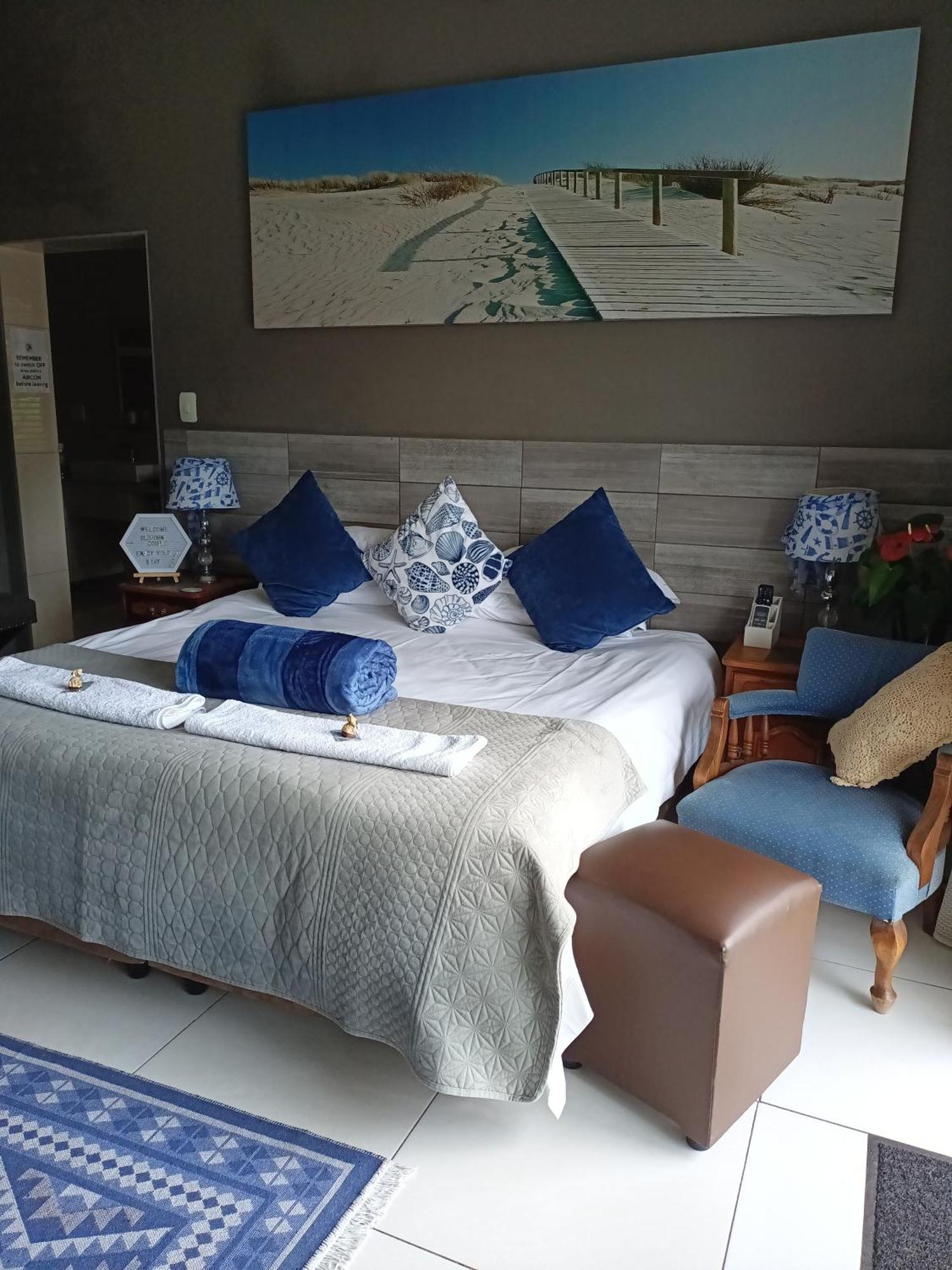 Mackenzies Accommodation อีสต์ลอนดอน ภายนอก รูปภาพ